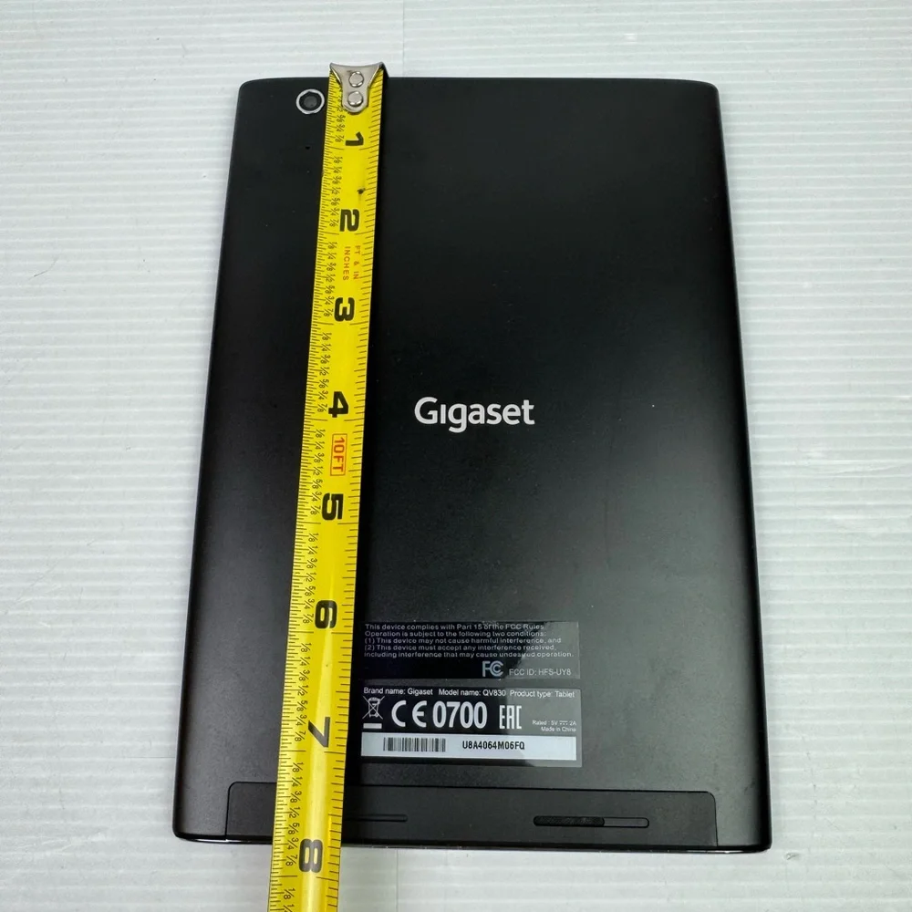 Gigaset Android 8 Inch QV830 8GB Black LCD Tablet With Black Case Tested Working